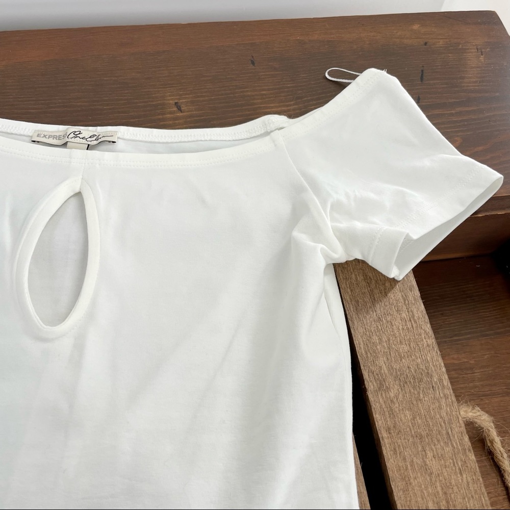EXPRESS White Boat Neck Top M - Picture 3 of 6